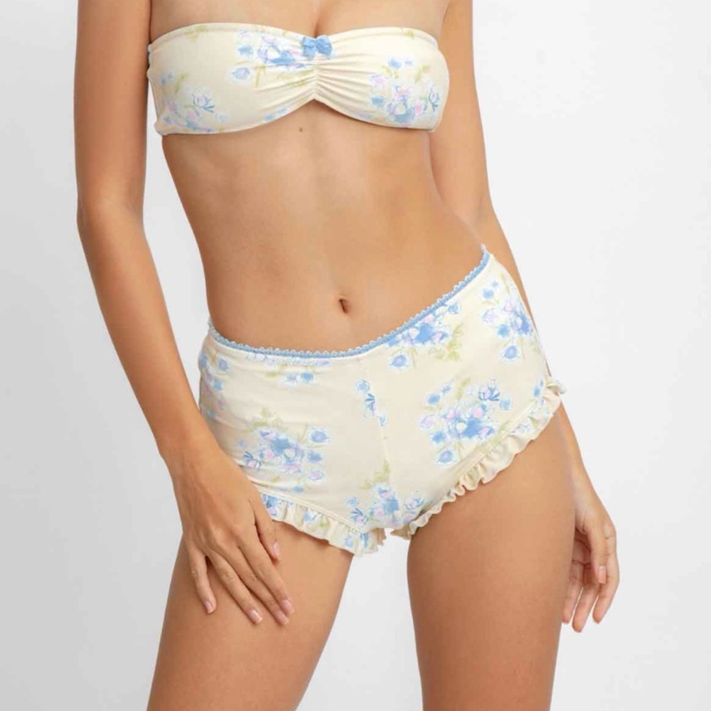 Blackbough Swim Shorts “The Angel Cake Collection” in Size Small